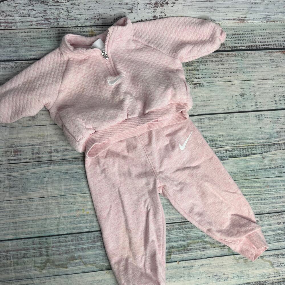 Nike Baby Girls 12M Pink Quilted 1/4 Zip Pullover Jogger Pants 2 Piece Set